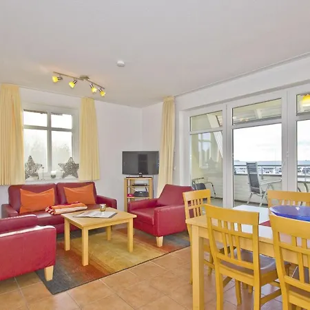 Hafenhaeuser Wiek Ferienwohnung 07 Wiek auf Rügen